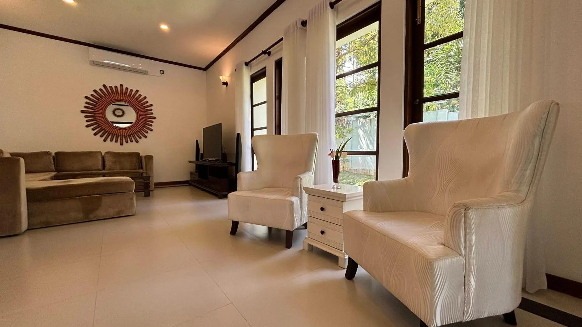 Hotel Serenity Villa Digana Kandy